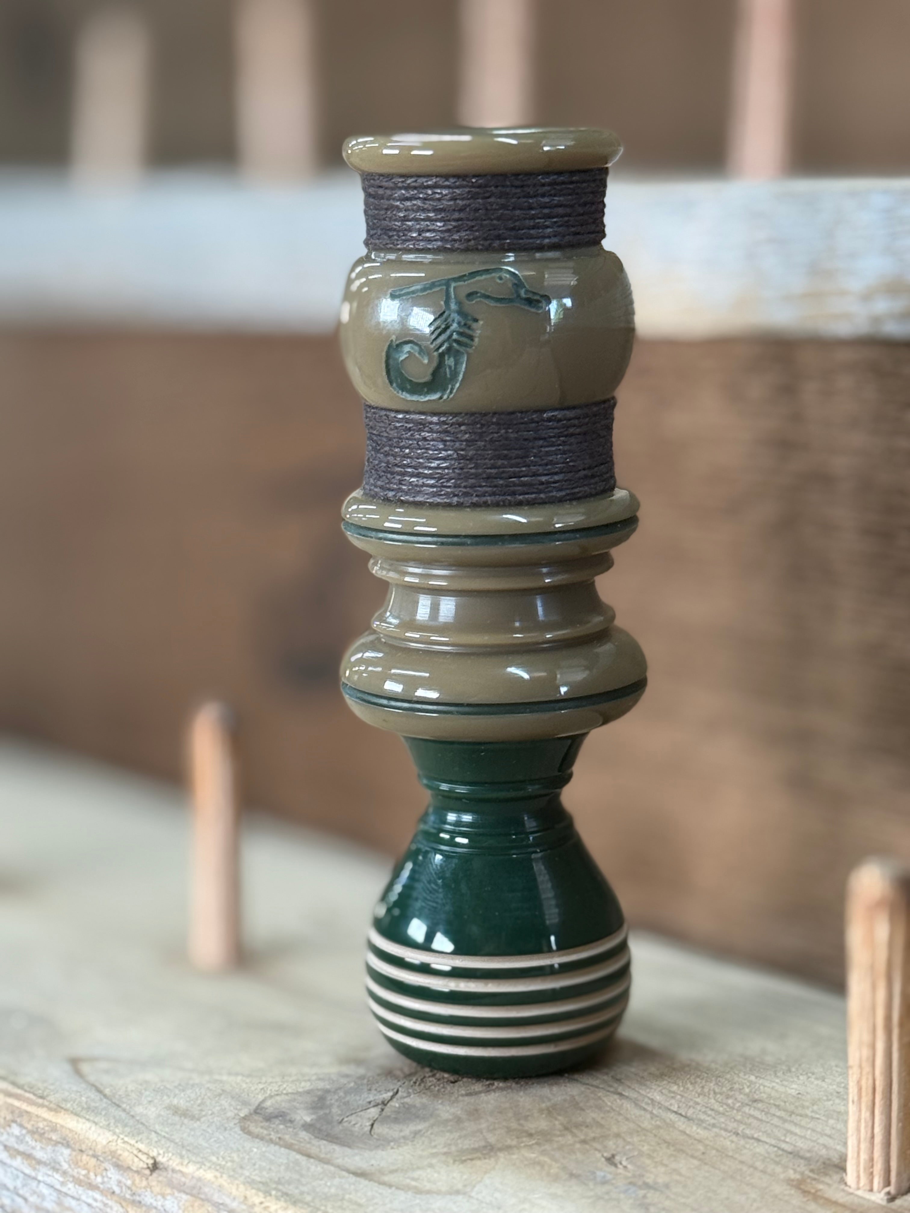 Tan/Green/Brown Single Reed - 2.5” Barrel