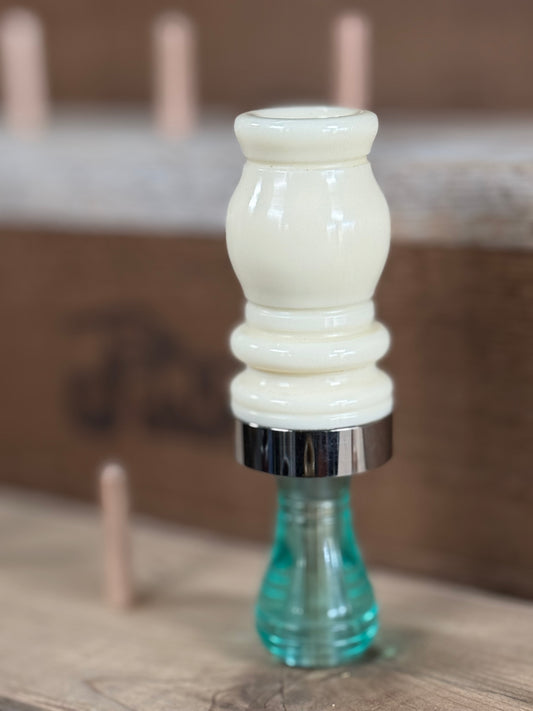 Ivory/Coke Bottle Blue Acrylic Single Reed